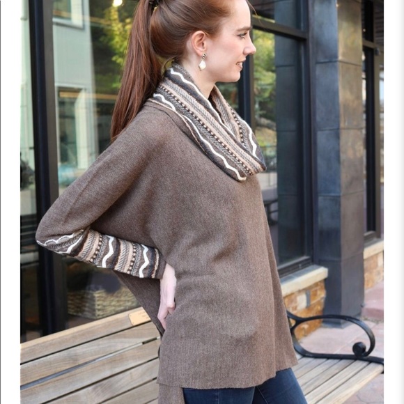 ⭐️QINTI⭐️Oversized Sweater Baby Alpaca Wool Poncho with Sleeves One Size - Picture 3 of 10